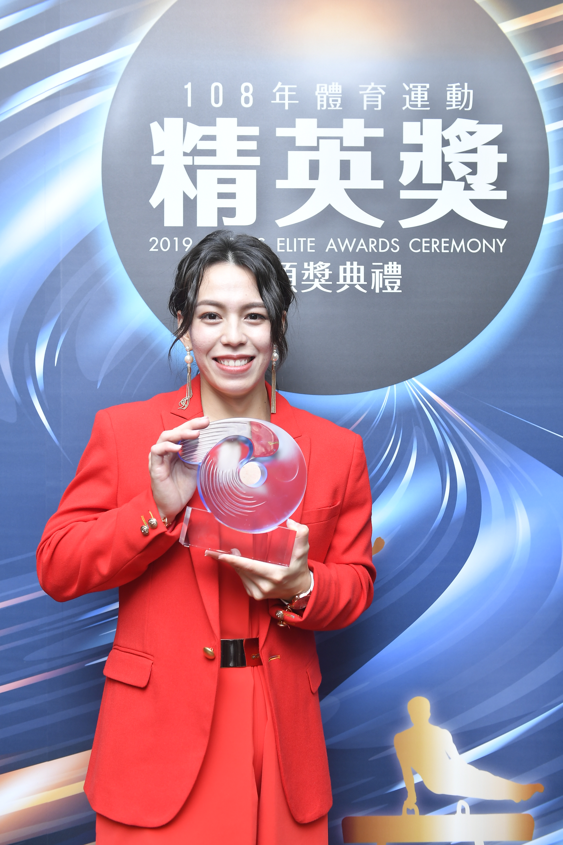(圖)108年精英獎-最佳女運動員獎-郭婞淳-舉重