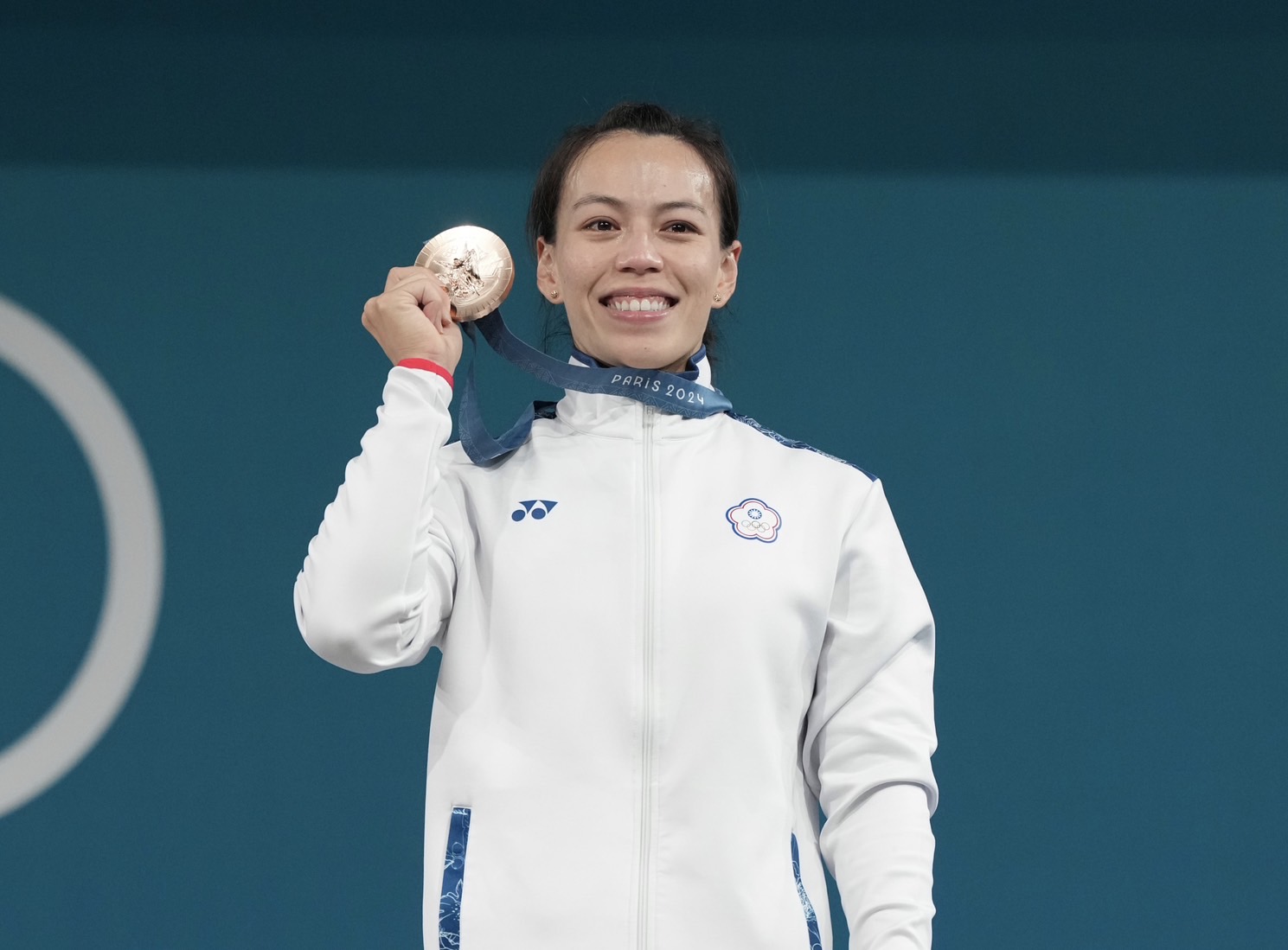 (圖)我國舉重選手郭婞淳勇奪巴黎奧運女子59公斤級銅牌。 