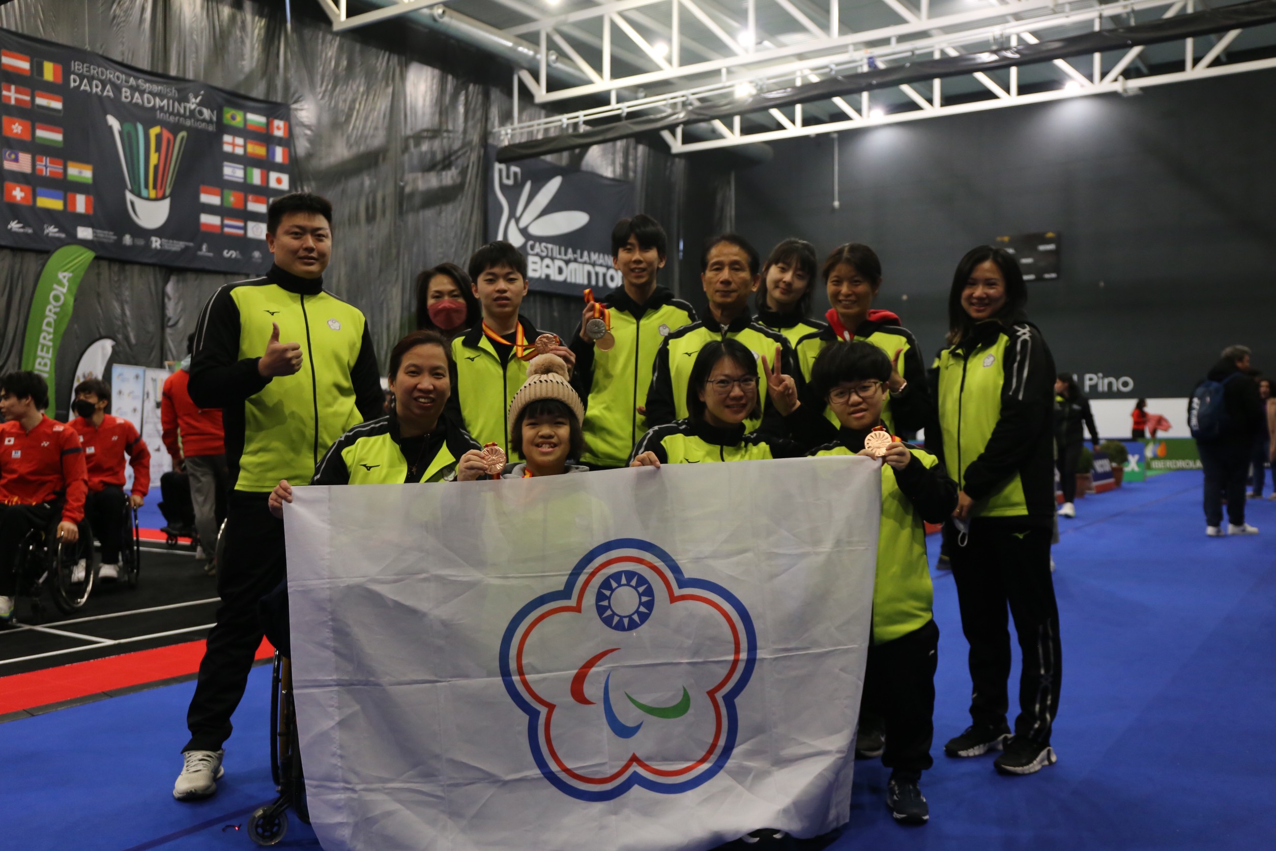 (圖)The Sports Administration, participating enterprises in 2023, partner enterprises and sharing enterprises took part in the 2023 Sports Enterprise Certification launch press conference. (2)
