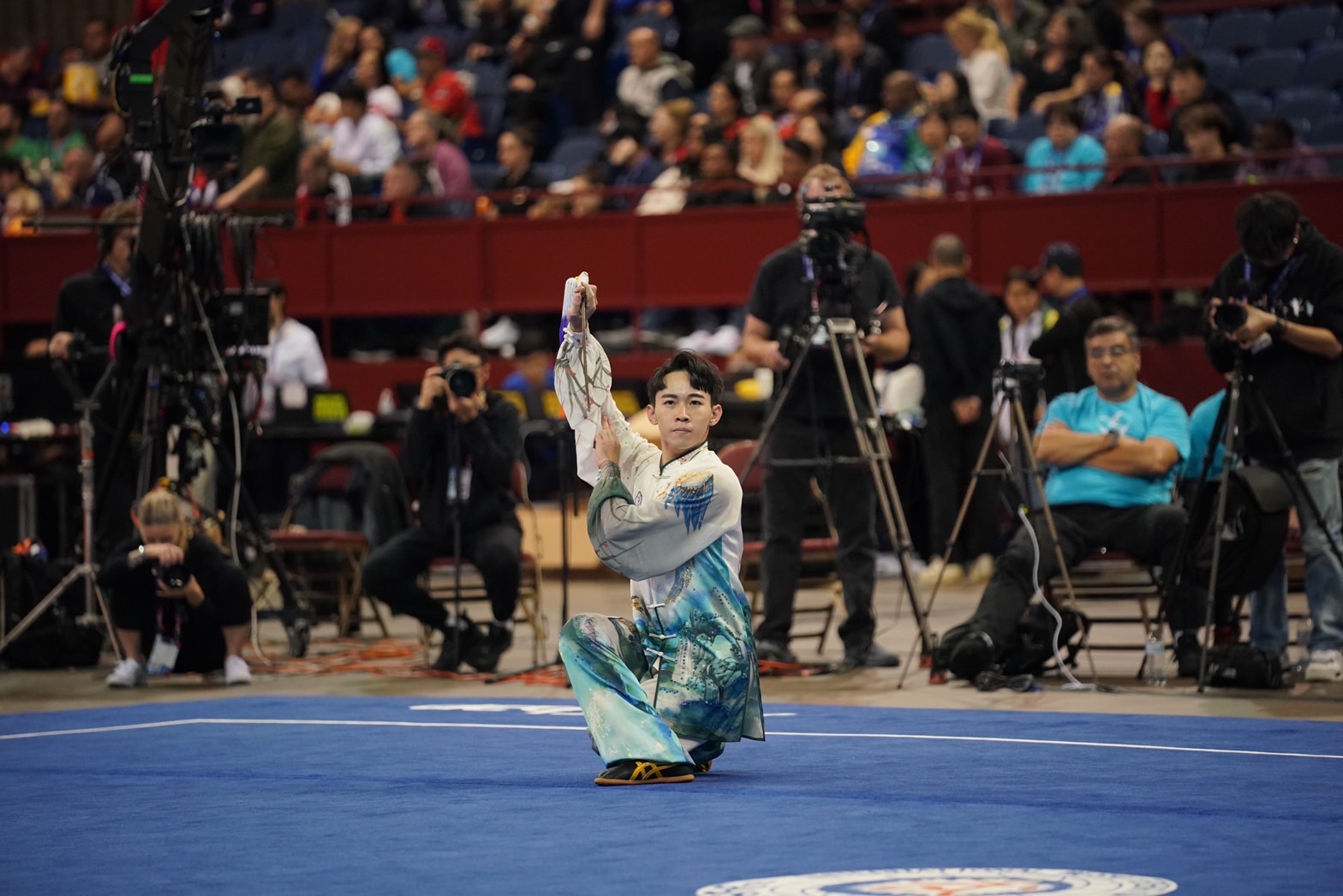 (圖)Chinese Taipei’s Chen Yu-wei in competition at the World Wushu Championship. (provided by the Chinese Taipei Wushu Federation)