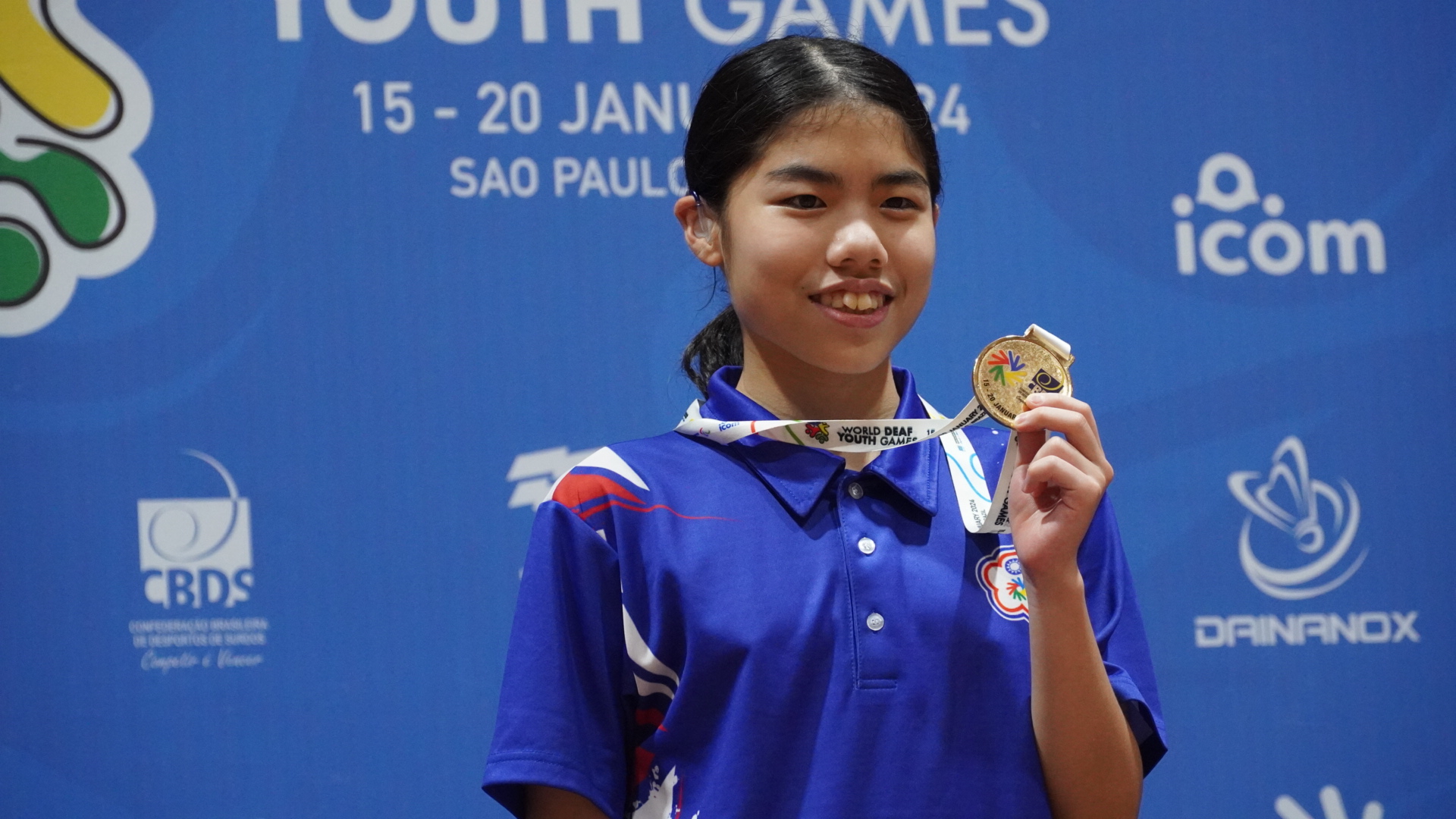 (圖)Lee Yi-ling won gold medal in women’s 200 meters freestyle at the World Deaf Youth Games 2024.