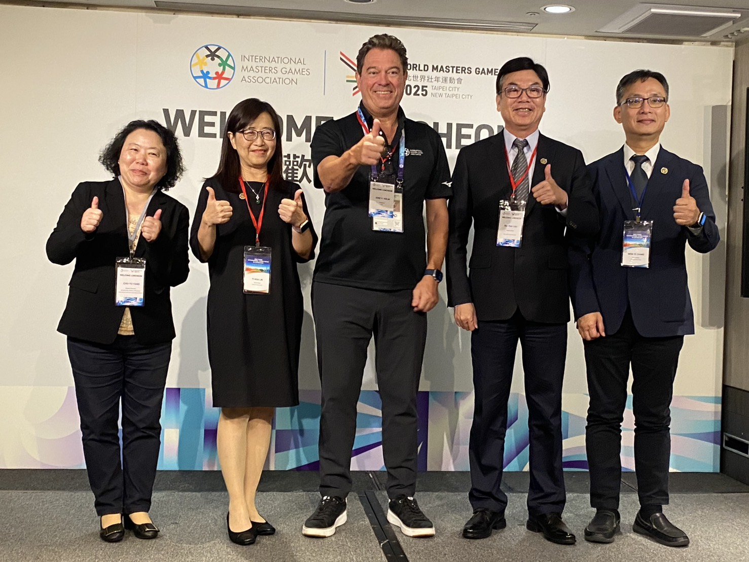 (圖)SA Deputy Division Director Yang Chu-yu (left) of the International and Cross-Strait Sports Division attended the welcome luncheon for the World Masters Games 2025 Taipei & New Taipei City and extended her best wishes for the success of the event.