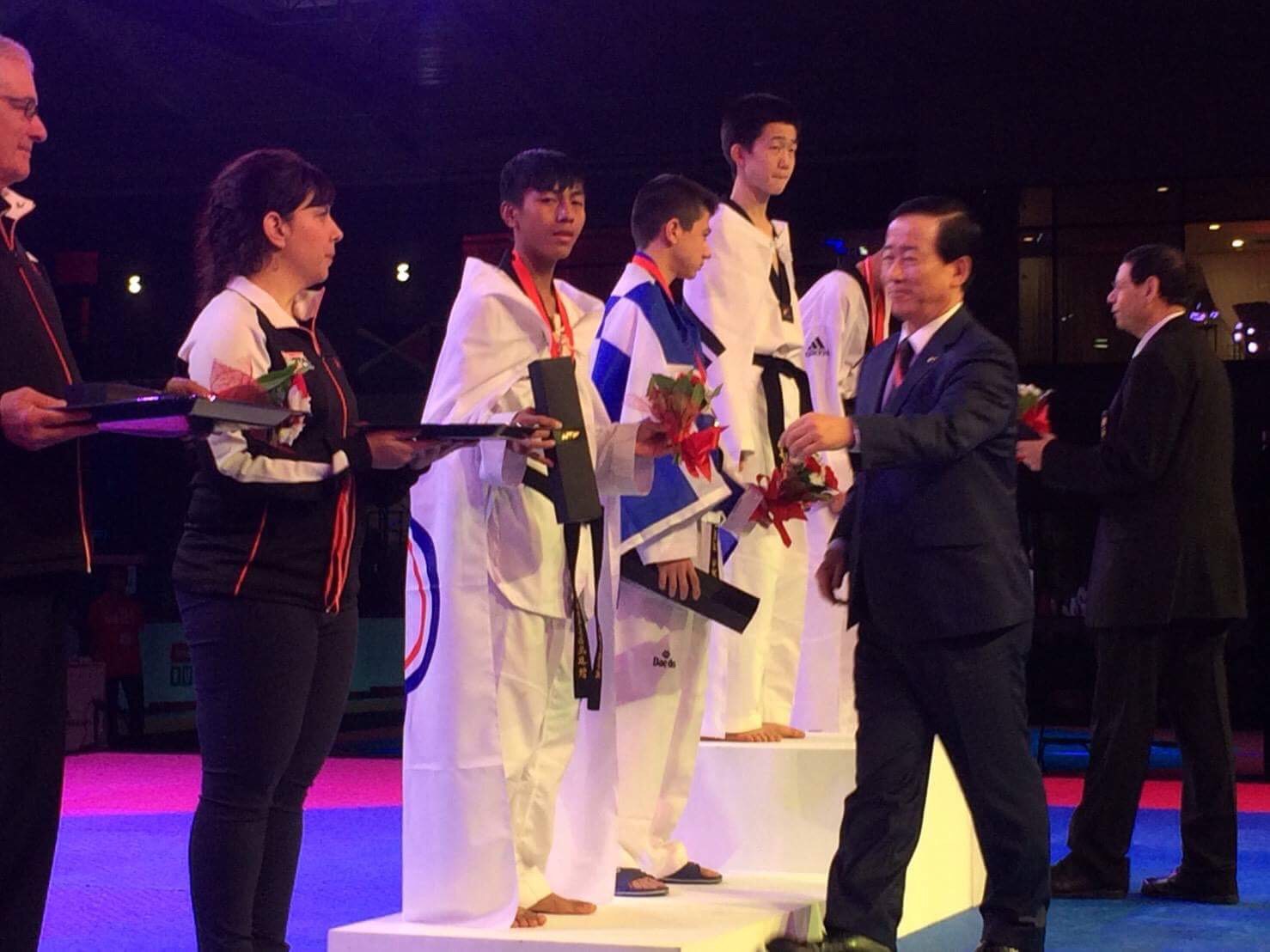 賀!戴亭瑋獲2016年世界青少年跆拳道錦標賽-48KG銅牌
